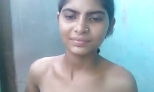 ウェイターをからかう愛人。 えろ 動画 無 修正 ふぇら