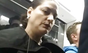 若い男はボーイフレンドについて情熱を持っており、精子で終わります。 無 修正 美 少女 フェラ 動画