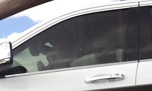 裏庭で荒いクソ。 エロ 動画 無 修正 顔射